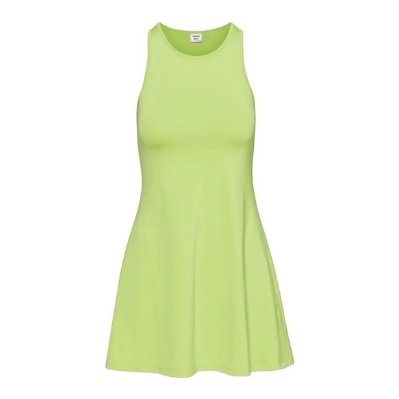 SUNDAY BEST • Odette Dress in Pear Green - Picture 2 of 11